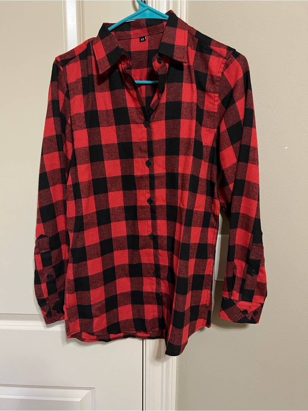 Women's Red & Black Buffalo Plaid Button-Down Shirt